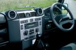 Land Rover Defender 2006 года